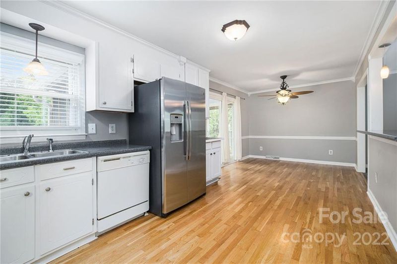 7516 Cornwallis Ln, Charlotte, NC 28270