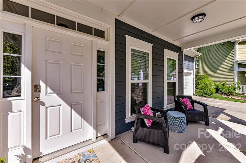 17123 Lake Path Dr, Cornelius, NC 28031