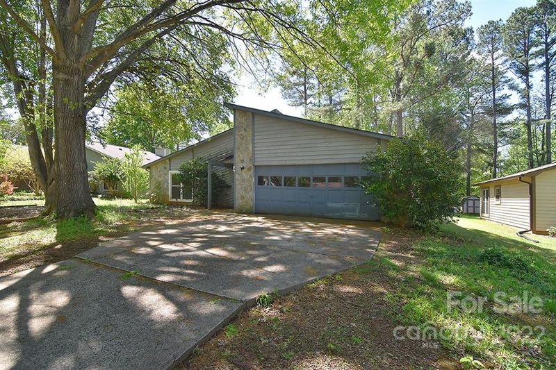 10212 Atchinson Dr, Mint Hill, NC 28227