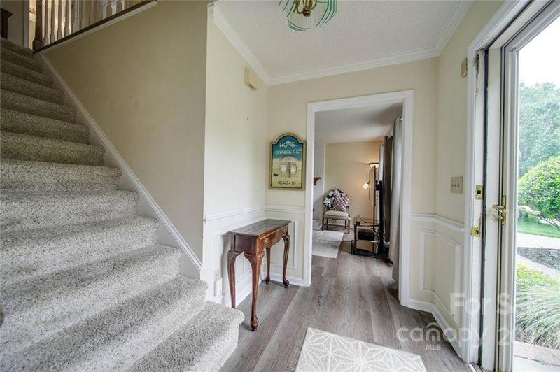 4222 Collingham Dr, Charlotte, NC 28273