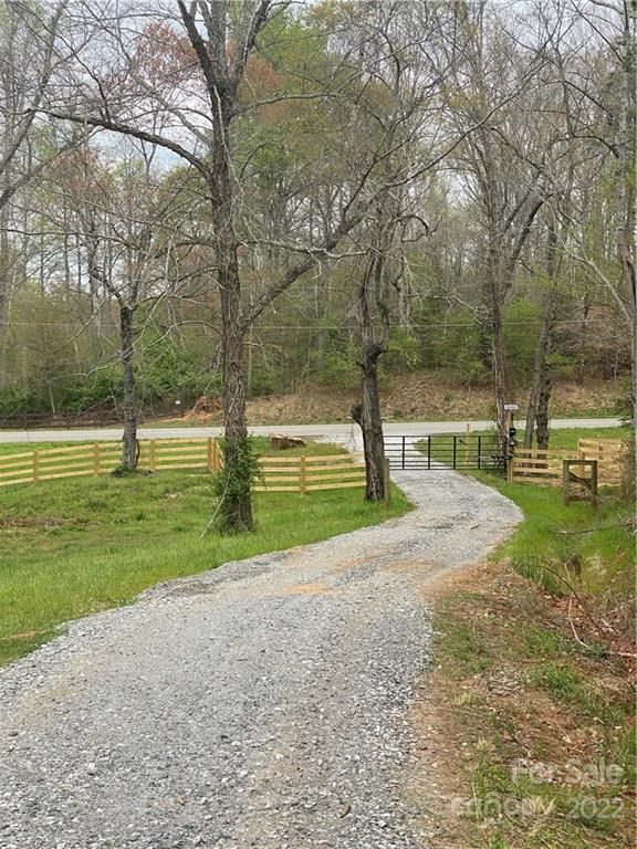 8765 Jacob Fork River Rd, Vale, NC 28168