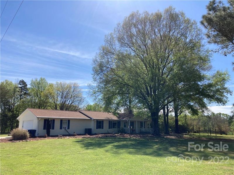 3306 Mount Pleasant Rd, Concord, NC 28025