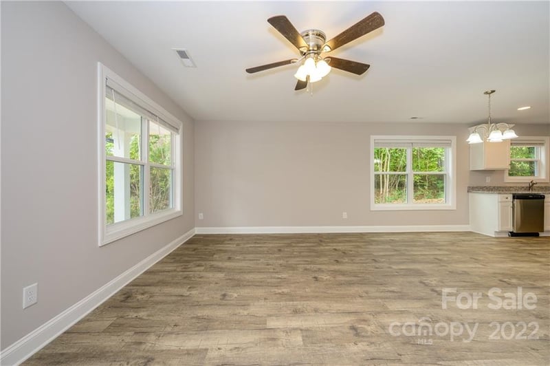 214 Parkway Ave NW, Kannapolis, NC 28027