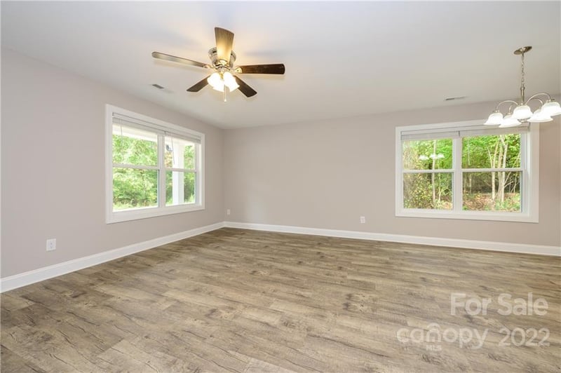 214 Parkway Ave NW, Kannapolis, NC 28027