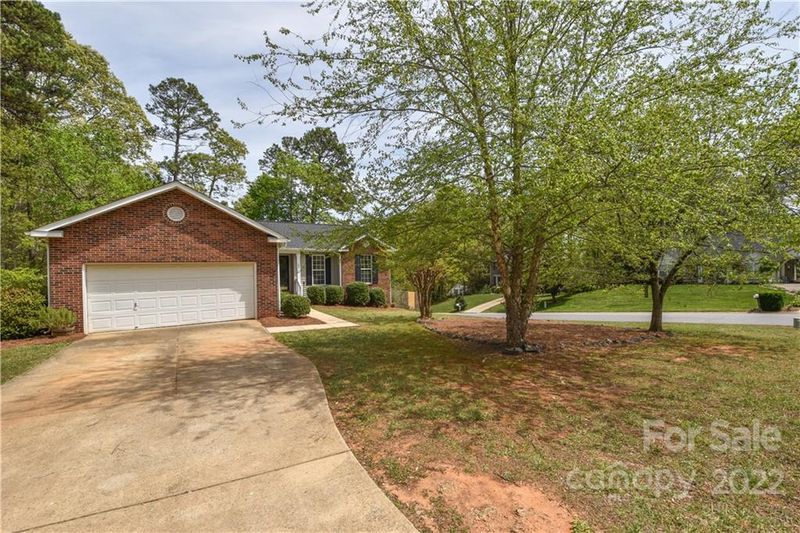 185 Rocky Knoll Ct, Denver, NC 28037