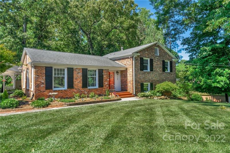 3100 Spring Valley Rd, Charlotte, NC 28210