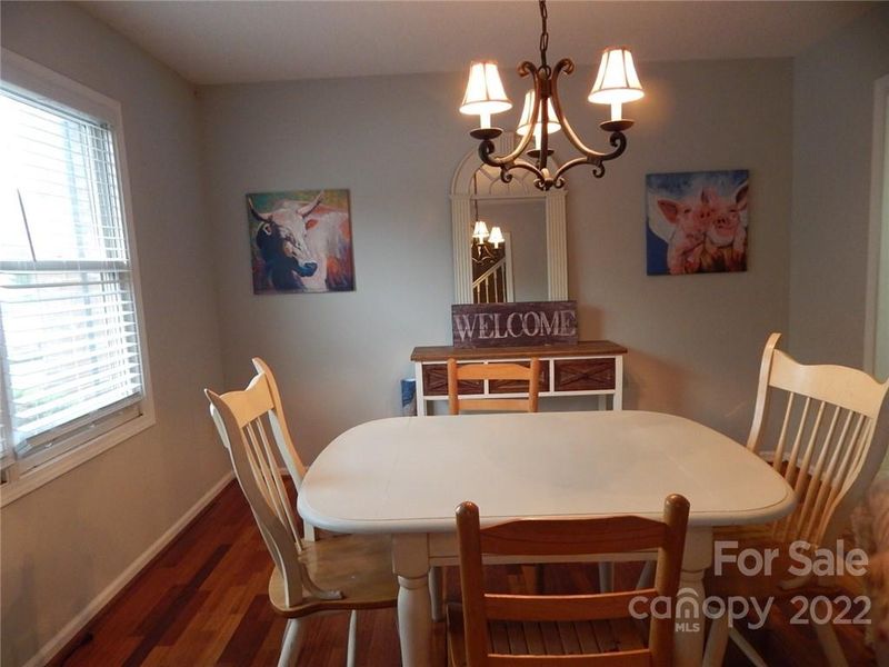 745 21st Ave NE, Hickory, NC 28601