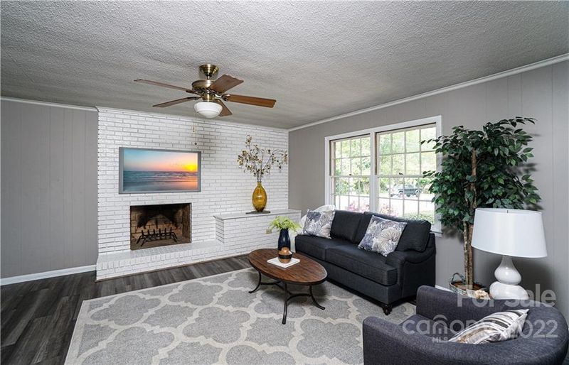 1829 Cathey Rd, Charlotte, NC 28214