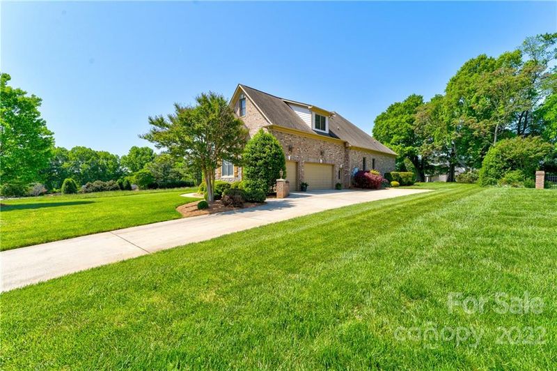 7919 Plantation Falls Ln, Mint Hill, NC 28227