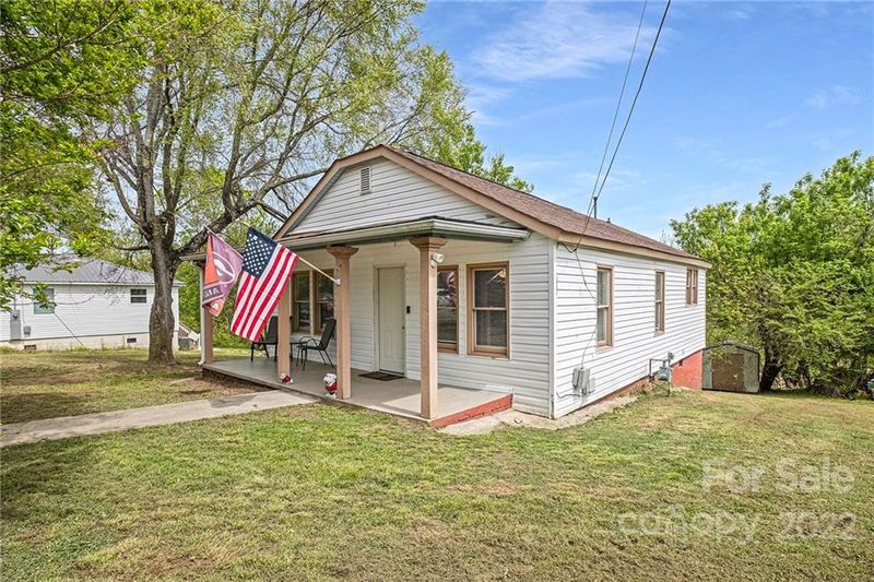 29 Sunderland Rd, Concord, NC 28027