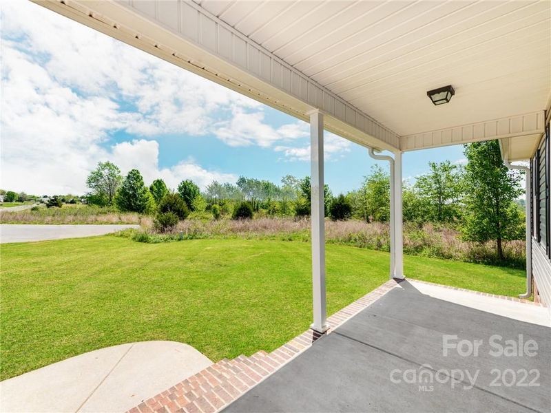 200 Cora Ln, Olin, NC 28660