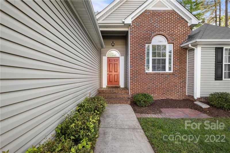 472 Riverglen Dr, Concord, NC 28027