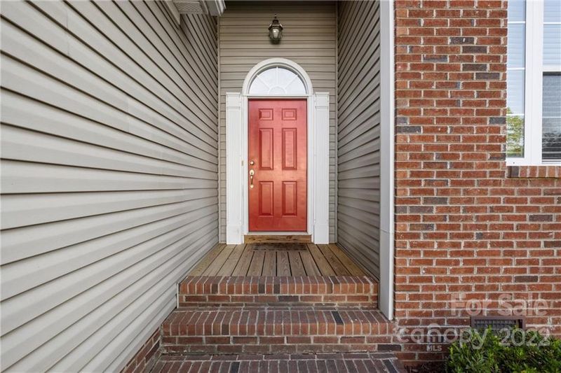472 Riverglen Dr, Concord, NC 28027