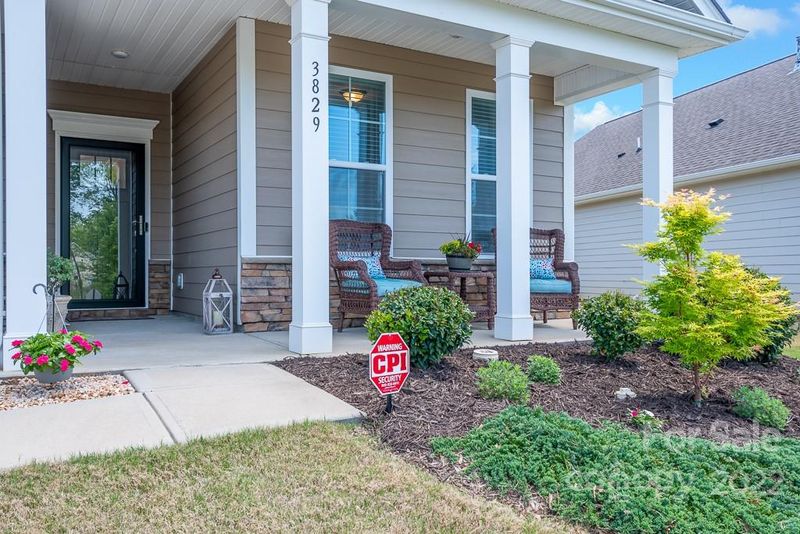 3829 Norman View Dr, Sherrills Ford, NC 28673