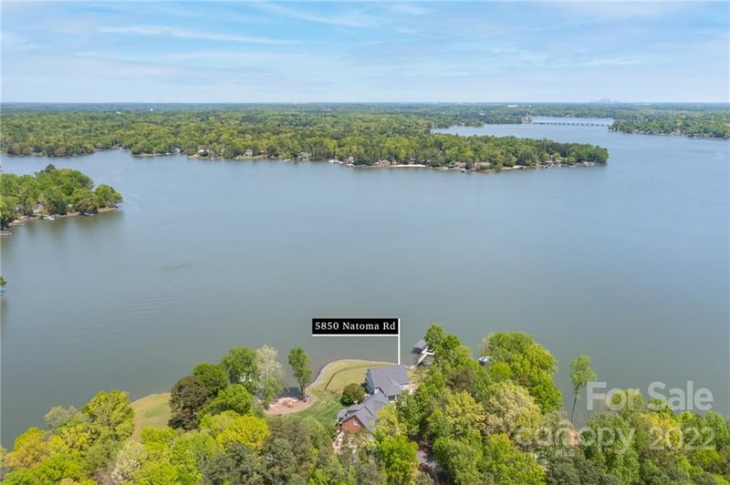 5850 Natoma Rd, Clover, SC 29710