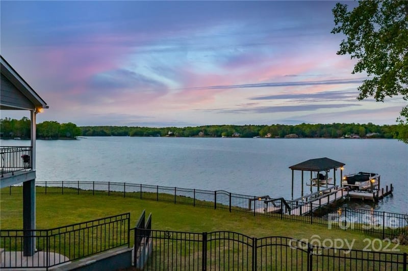 5850 Natoma Rd, Clover, SC 29710
