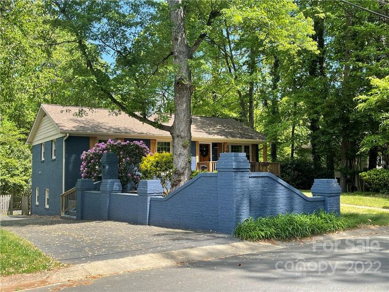7639 Woodstream Dr, Charlotte, NC 28210