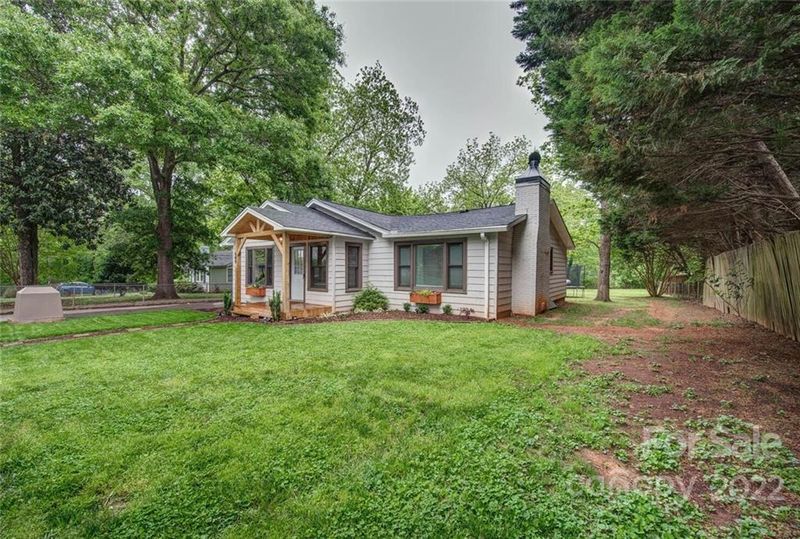 609 Highland St, Cramerton, NC 28032
