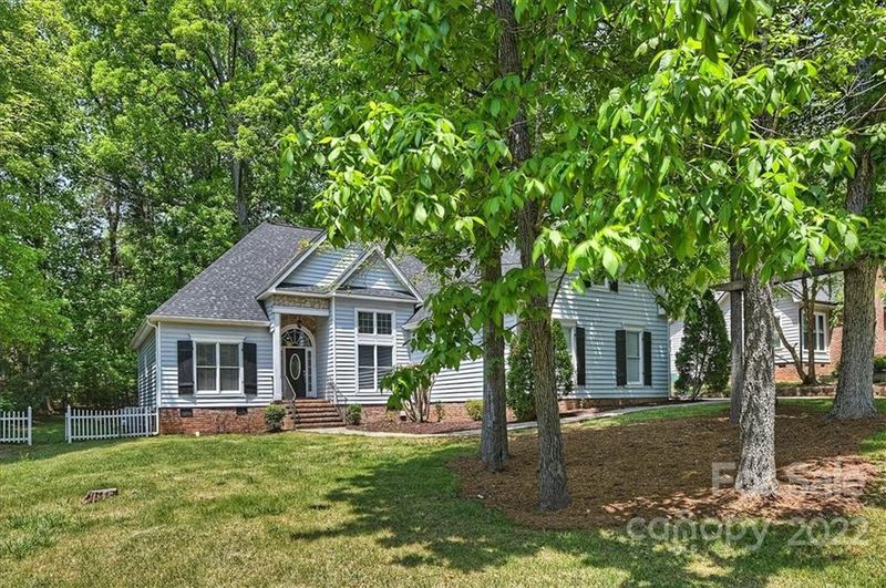 1064 Eagle Dr, Rock Hill, SC 29732