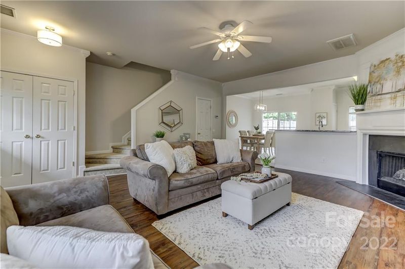 6875 Rothchild Dr, Charlotte, NC 28270