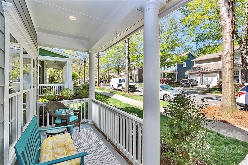 17612 Harbor Walk Dr, Cornelius, NC 28031