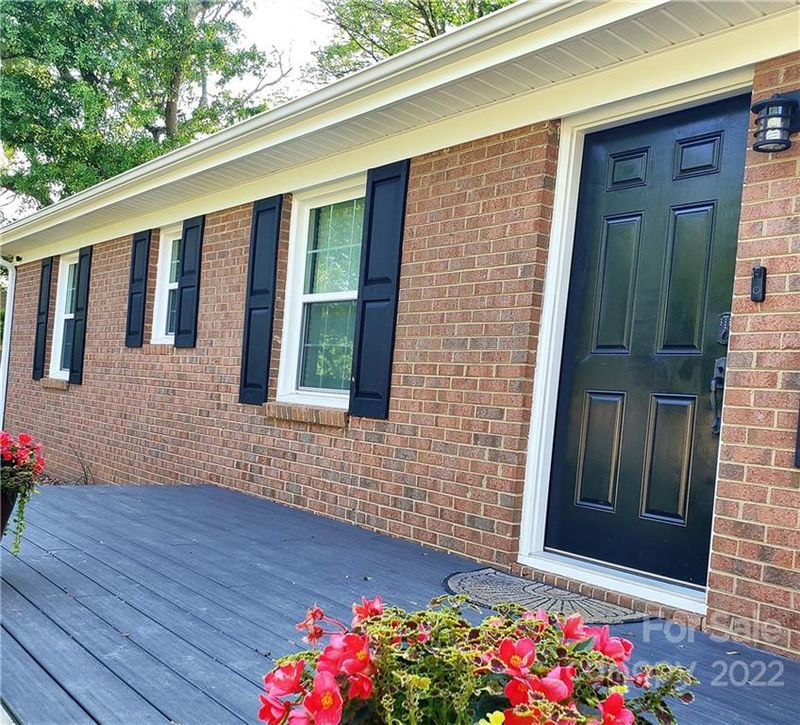 2544 Lynn Dr, Concord, NC 28025