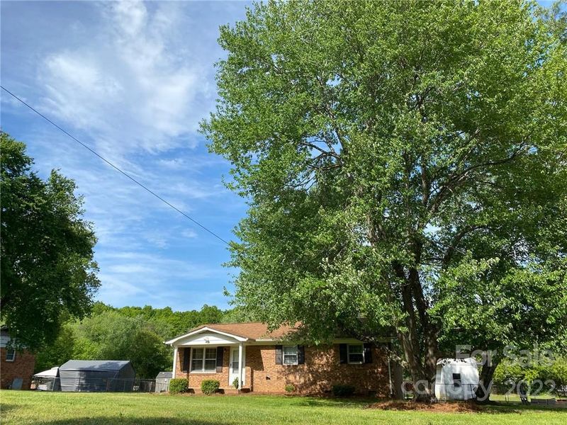 4318 Andy Ln, Gastonia, NC 28056