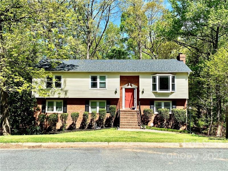 7813 Snowden Ln, Charlotte, NC 28270