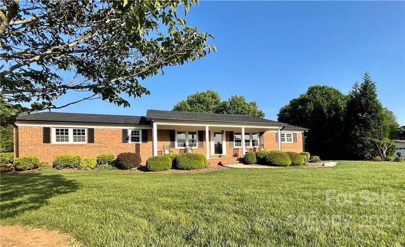 2566 E Nc 150 Hw, Lincolnton, NC 28092