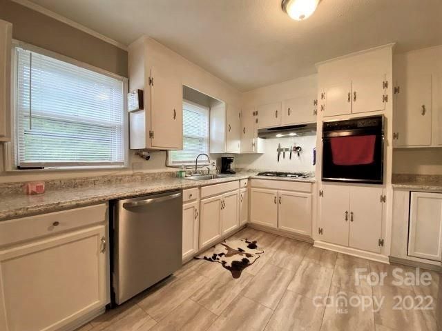 1940 Smiths Cir, Rock Hill, SC 29730