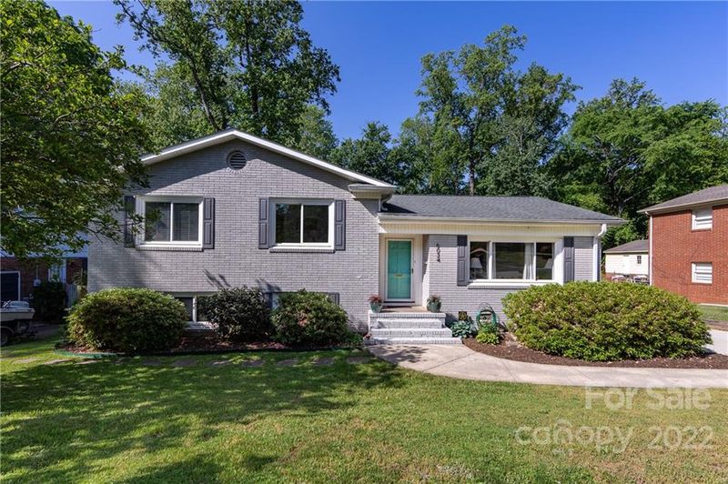 6034 Brookhaven Rd, Charlotte, NC 28210