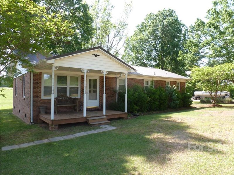 112 Charlie Stacks Rd, Lancaster, SC 29720