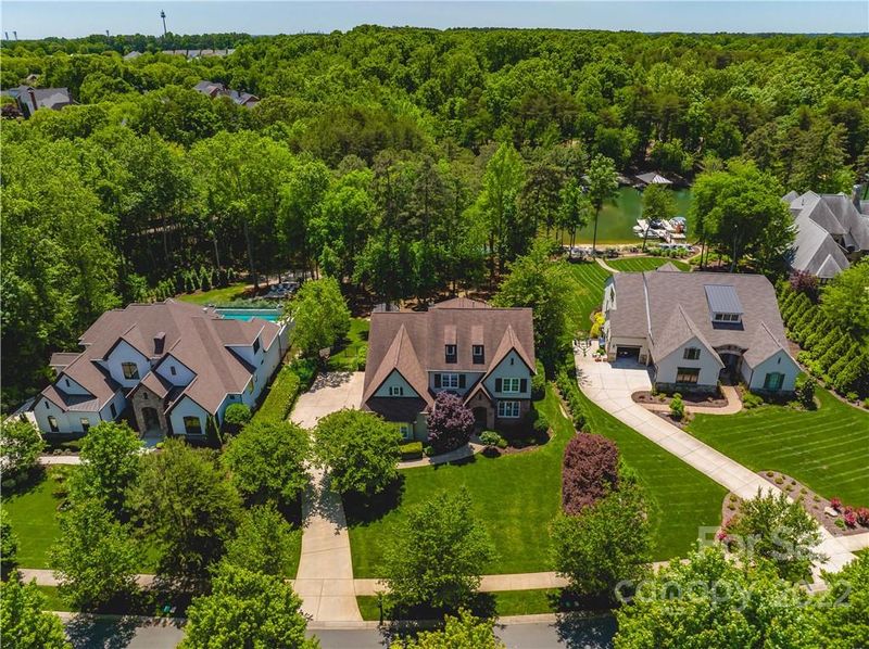 20411 Queensdale Dr, Cornelius, NC 28031