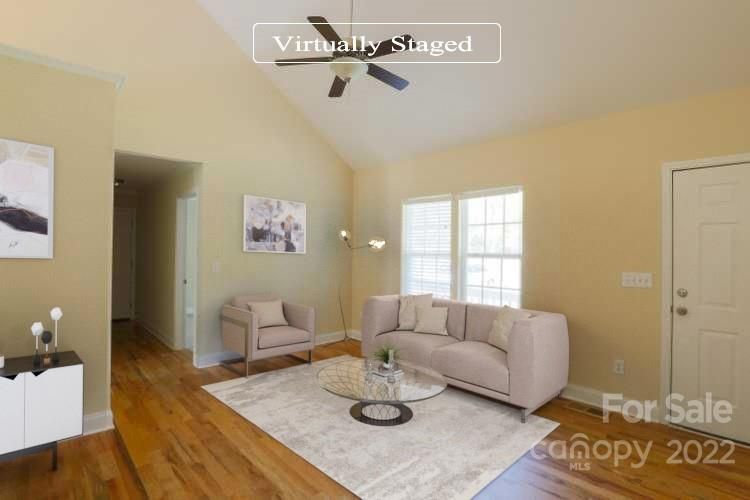 153 Winding Cedar Dr, Statesville, NC 28677