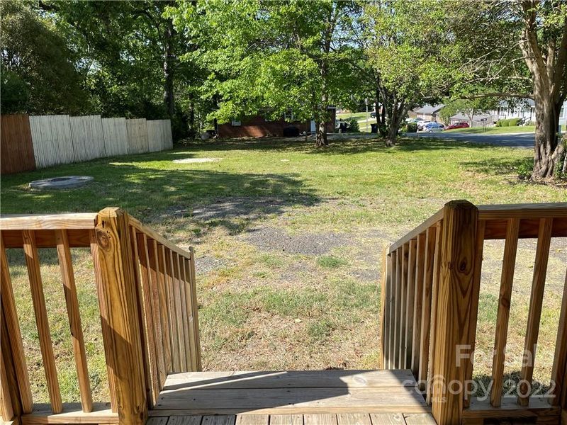 300 Hovis Rd, Stanley, NC 28164