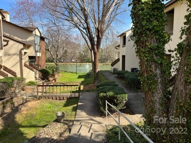 7317 Winery Ln, Charlotte, NC 28227