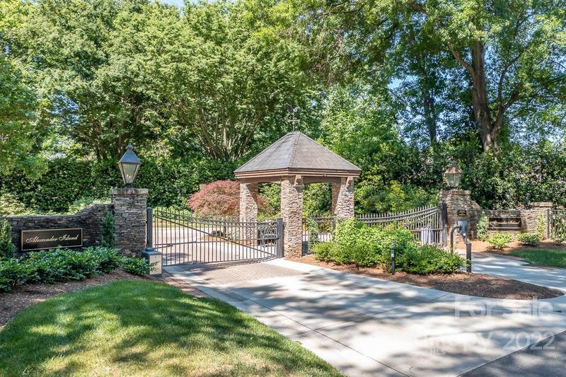 169 Sailview Rd, Mooresville, NC 28117