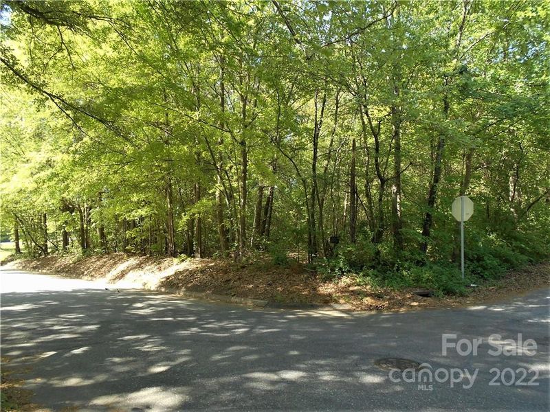 000 15th Ave NE, Hickory, NC 28601