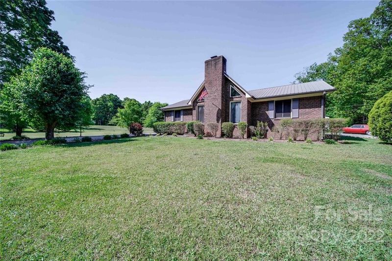 1702 Plyler Mill Rd, Monroe, NC 28112