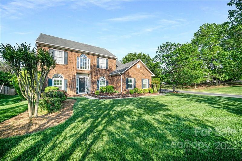 1633 Ivy Bluff Way, Matthews, NC 28105
