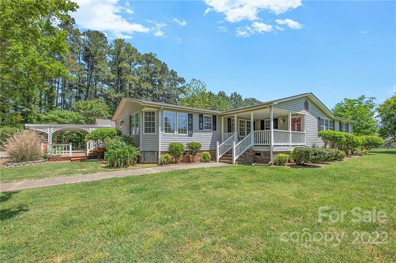 6404 Old Plank Rd, Charlotte, NC 28216