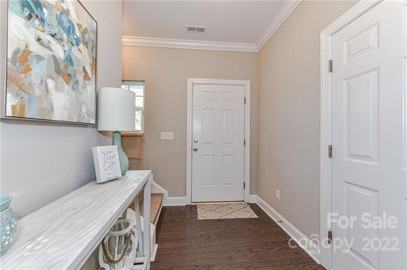 13126 Circle Dr, Charlotte, NC 28262