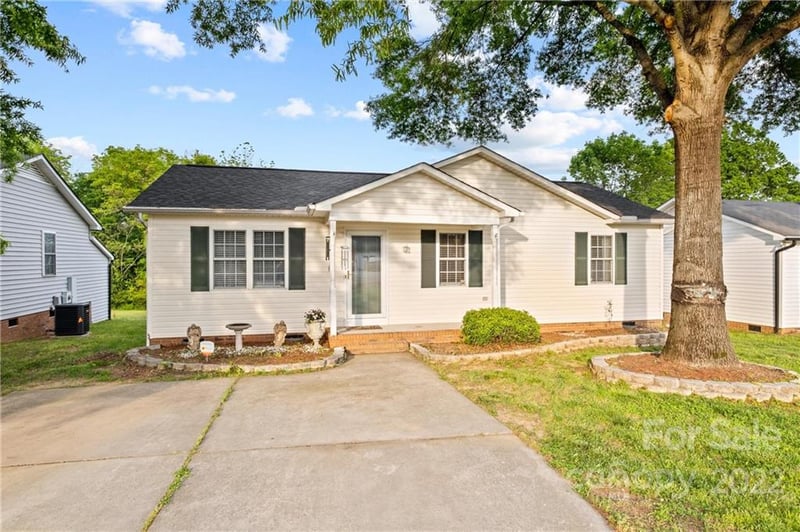 2535 Hickory Ave, Concord, NC 28027