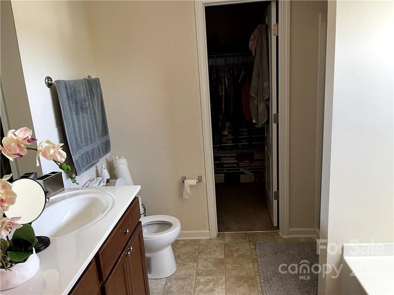 13221 Great Laurel Rd, Charlotte, NC 28227