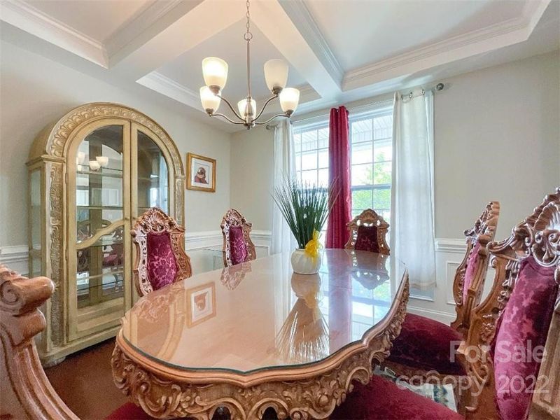 4615 Brightfalls Way, Charlotte, NC 28213