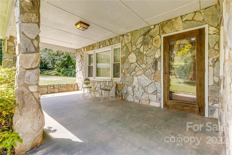 145 Pecan Ln, Lincolnton, NC 28092