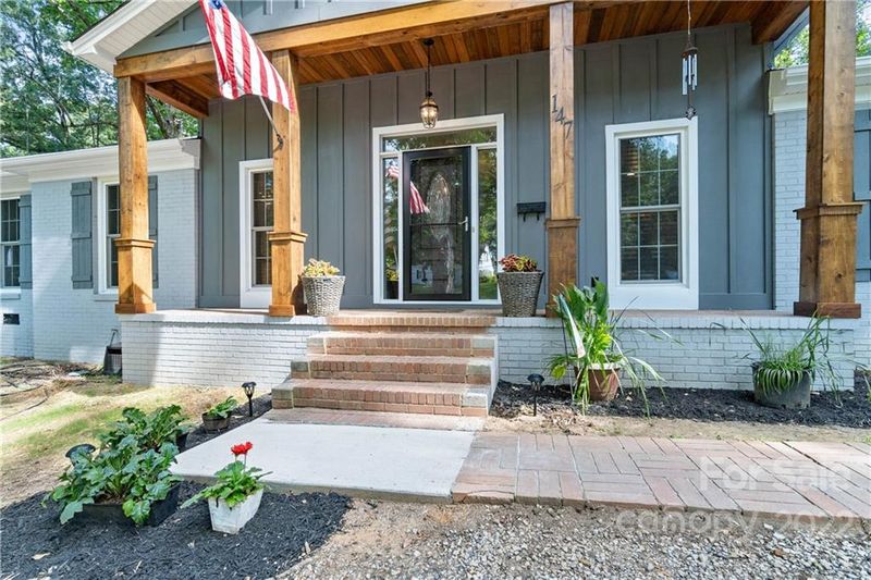 147 Park Dr, Chester, SC 29706