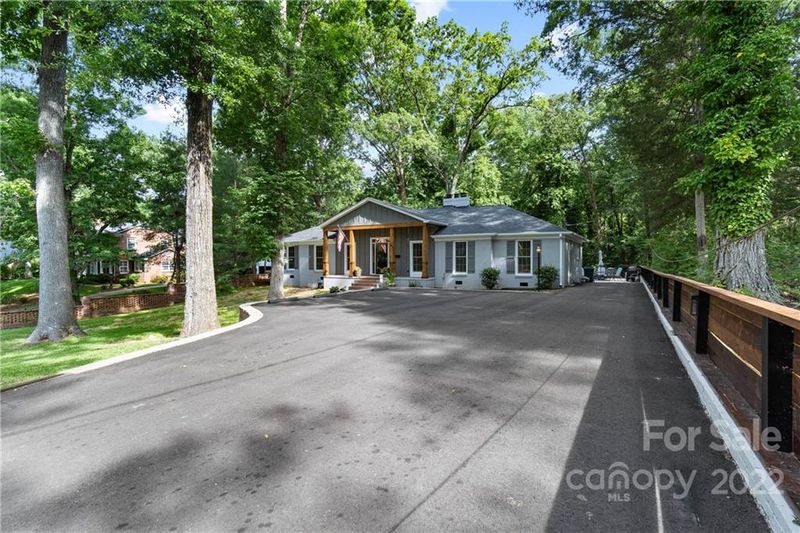 147 Park Dr, Chester, SC 29706