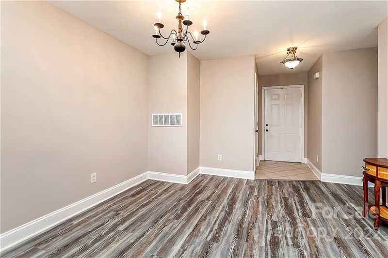 2536 Stradbrook Dr #A, Charlotte, NC 28210