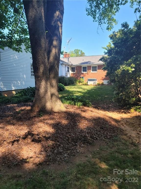 3755 Havenwood Rd, Charlotte, NC 28205
